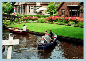 שייט סירות בחיטהורן  Giethoorn